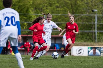 Bild 45 - wBJ VfL Pinneberg - Eimsbuettel : Ergebnis: 6:2